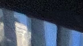 Conductores de Uber lanzan huelga por freno a aumento de tarifas frente a sede de Unber en Manhattan