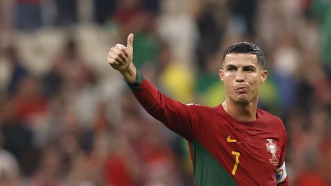 Cristiano Ronaldo también le envió un mensaje de fortaleza al Rey Pelé.