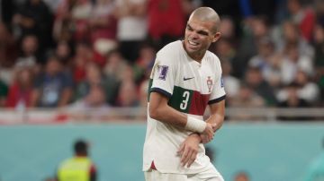 Pepe lamentó la eliminación de Portugal.