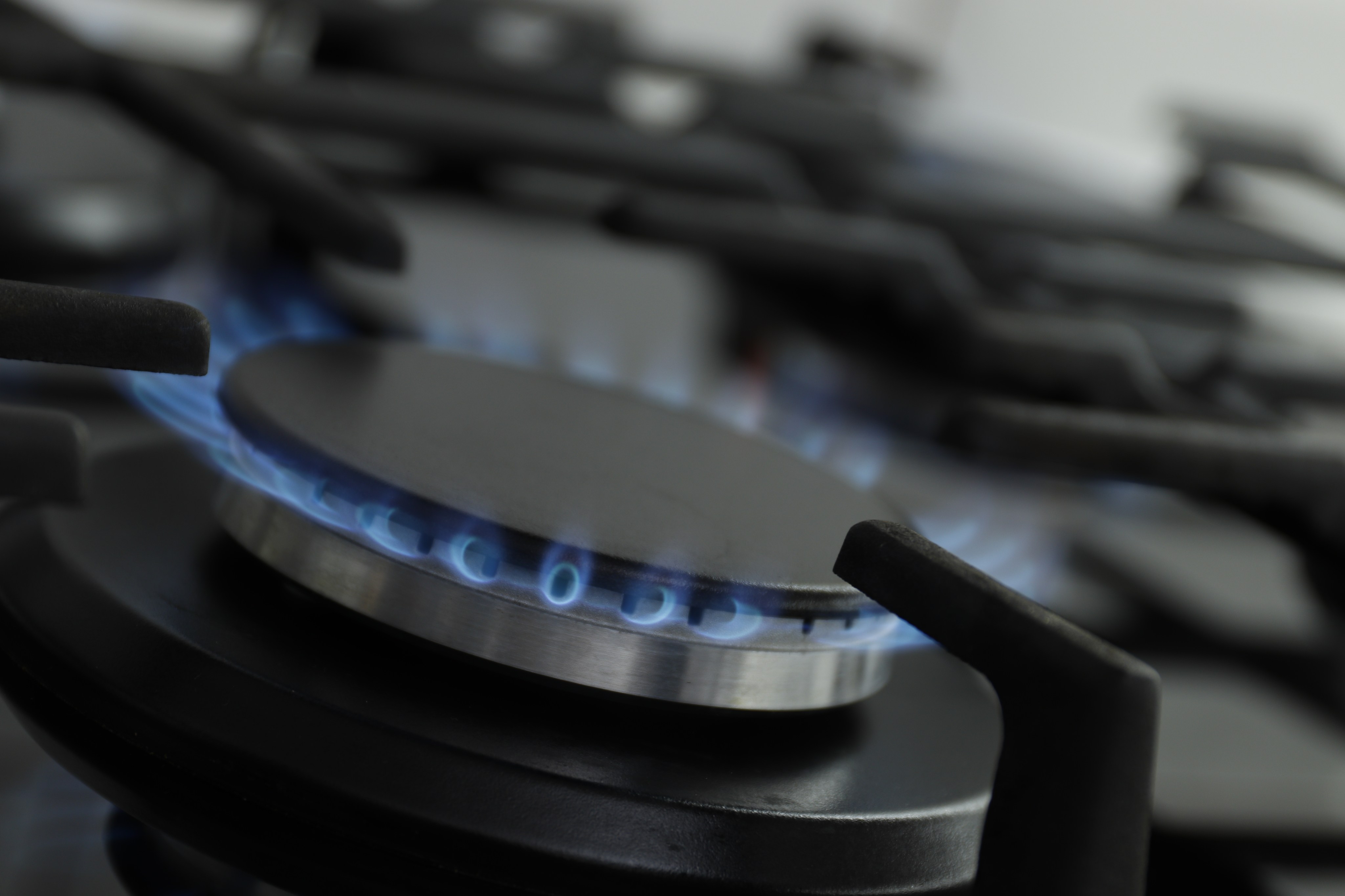 GE Appliances, una empresa Haier, retira del mercado estufas eléctricas  debido a riesgo de quemaduras
