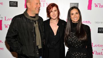 Bruce Willis junto a su hija Rumer Willis y su ex Demi Moore.