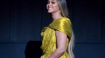La reina Beyoncé regresó y actuará en un exclusivo evento en Dubái en el que podría embolsarse unos $20 millones de dólares.