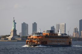 Ferry de Staten Island se incendia en puerto de Nueva York con casi 700 pasajeros a bordo