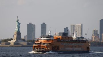 El ferry de Staten Island transportaba a casi 700 pasajeros.