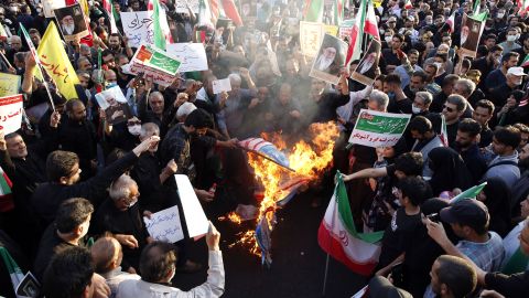 TOPSHOT-IRAN-POLITCS-RALLY