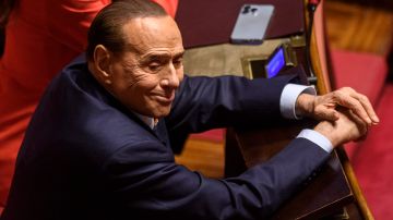 Silvio Berlusconi durante un evento del parlamento italiano.