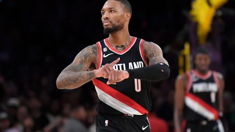 Portland Trail Blazers v Los Angeles Lakers