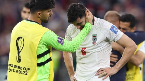 Futbolista de Irán enfrentaría la pena de muerte.