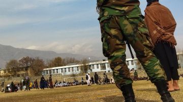 Castigo público paliza talibanes