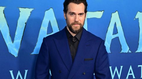 Henry Cavill protagonizará y producirá una nueva serie de Warhammer para Amazon.