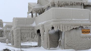 Casa congelada en Hamburg, al sur de Buffalo, NY.