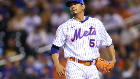 El derecho completó dos temporadas en los Mets