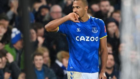 Salomón Rondón se despide del Everton si haber anotado un gol en lo que va de temporada