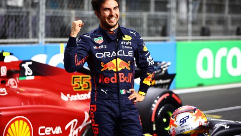 El mexicano pertenece a la escuderia Red Bull