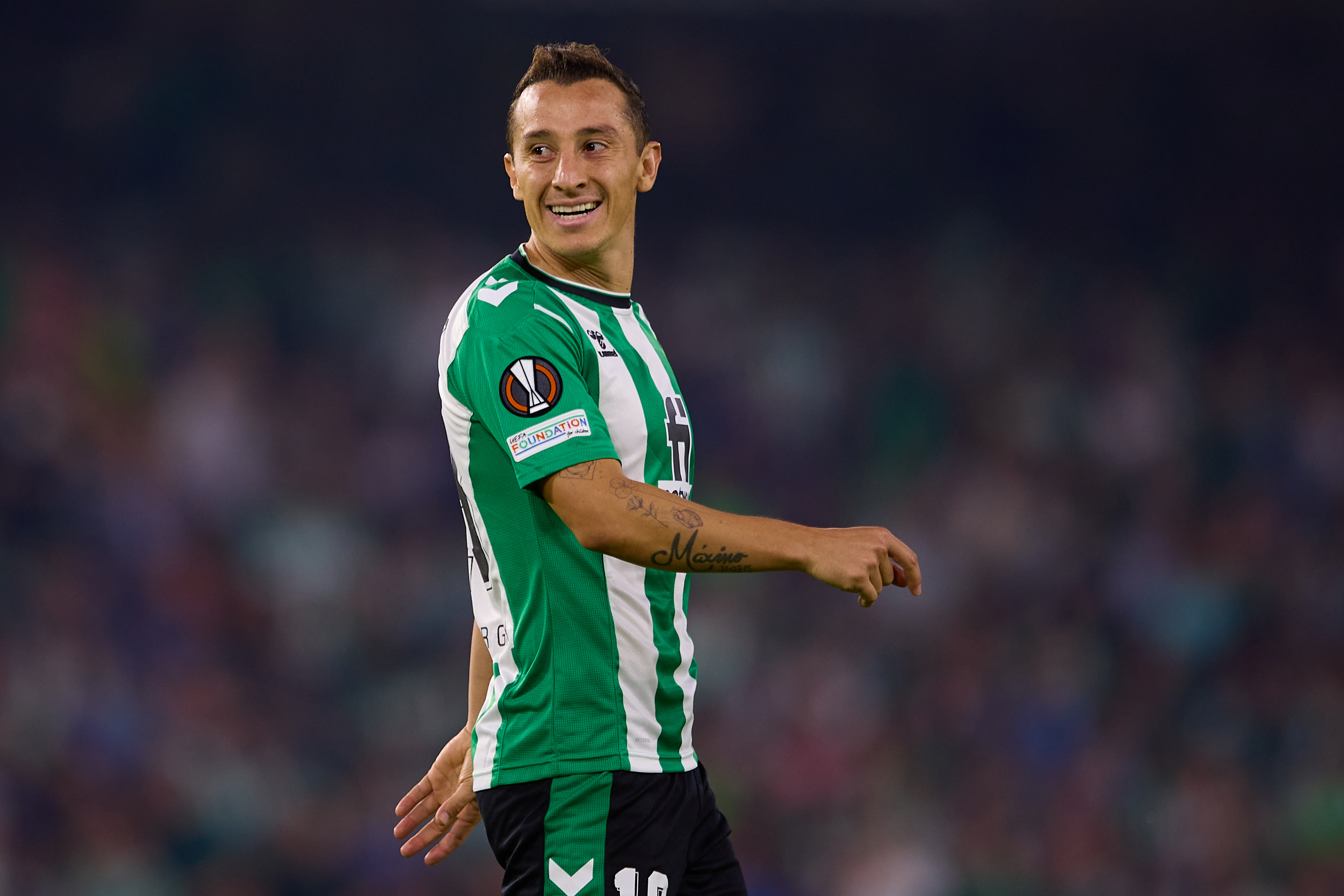 Andrés Guardado, ilusionado por seguir en el Real Betis - AS México