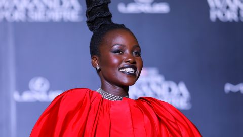 Lupita Nyong'o confirmó hace poco su relación con Sal Masekela.