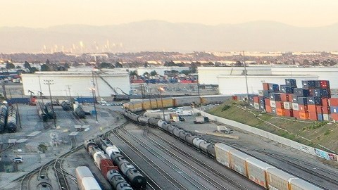 La huelga de trenes podría ser conjurada con la decisión del Senado.