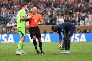 Gobierno de Francia exige a la FIFA que investigue los insultos "indignos" de los jugadores argentinos contra los franceses