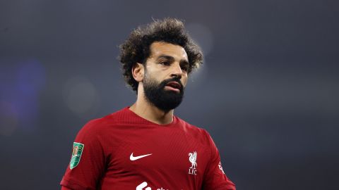 Publicación navideña de Mohamed Salah desata polémica y el mayor organismo islámico se pronuncia