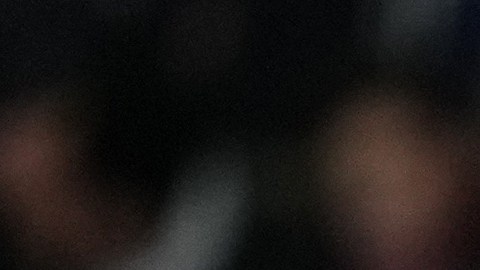 Vinicius Jr. saluda a un recogebalones luego de dejar la cancha en el encuentro ante Valladolid.