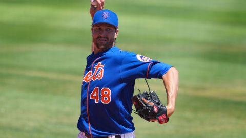 Jacob deGrom deja a los Mets para firmar con los Rangers