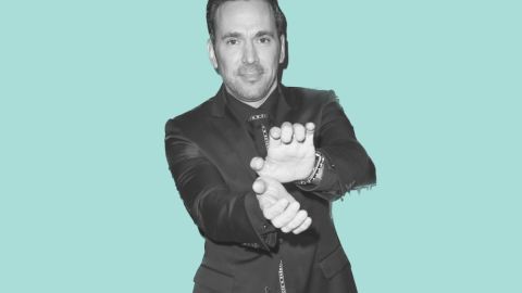 La esposa de la estrella de "Power Rangers", Jason David Frank, confirmó que murió por suicidio.