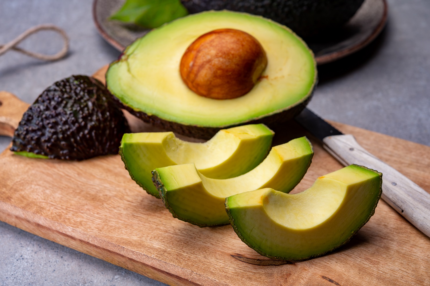 5 Beneficios Para El Cuerpo De Comer Aguacate Todos Los Días - El Diario NY