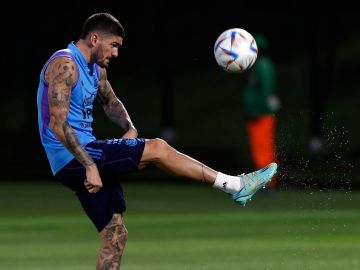 Rodrigo De Paul es duda para el partido contra Países Bajos.