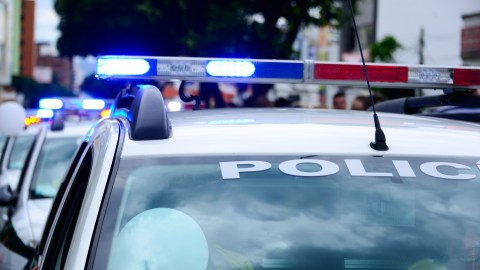 Los policías asesinados fueron identificados como Branden Estorffe y Steven Robin.