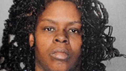 Latarsha Sanders cadena perpetua en Massachusetts