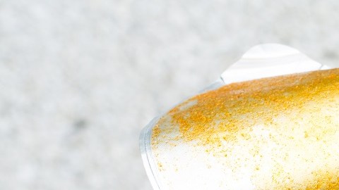 Sopa instantánea-comida altamente procesada