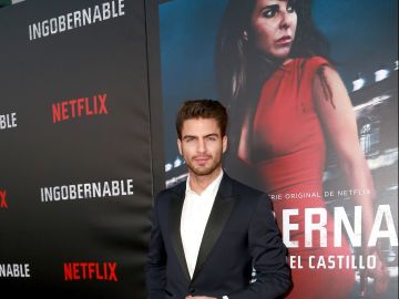 Maxi Iglesias es el nuevo galán de Kate del Castillo en la serie "Volver a Caer" de Vix+.