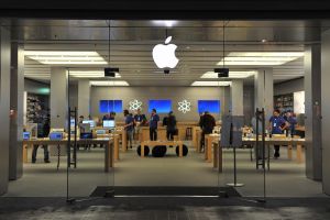 Apple evita despidos cancelando almuerzos gratis para empleados