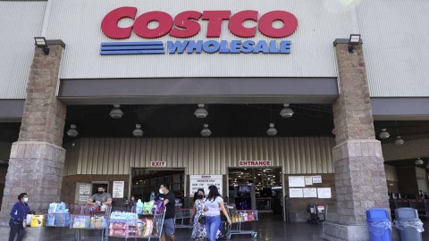 Los estadounidenses ahora gastan más en su dieta diaria