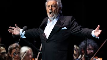 La cantante española acusó al tenor Plácido Domingo de acosarla.