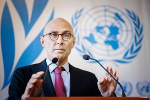 Alto comisionado de la ONU advierte que nuevas medidas de Estados Unidos podrían "socavar los derechos de los refugiados"