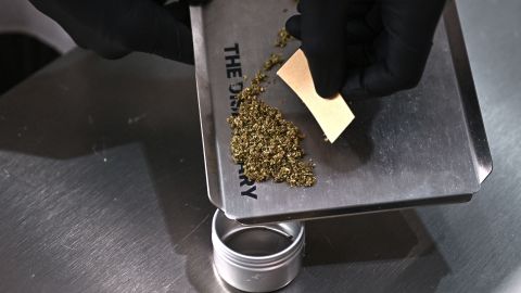 Comenzaron las ventas de cannabis recreativo en Connecticut.