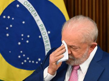 BRAZIL-POLITICS-LULA DA SILVA-CABINET-MEETING