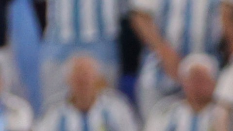 Tagliafico perdió una clara ocasión de gol contra Polonia.