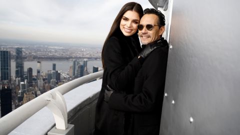 El cantante Marc Anthony y Nadia Ferreira se casarán este 28 de enero en medio de rumores de un presunto embarazo.