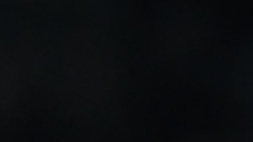 Aaron Ramsdale fue atacado por una aficionado.