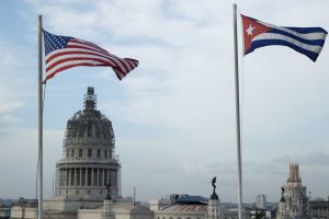 Opositores cubanos piden a Biden cero concesiones para Cuba hasta que ciudadanos "puedan decidir su destino"
