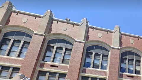 La escuela donde acude el estudiante migrante se encuentra en Rhode Island.