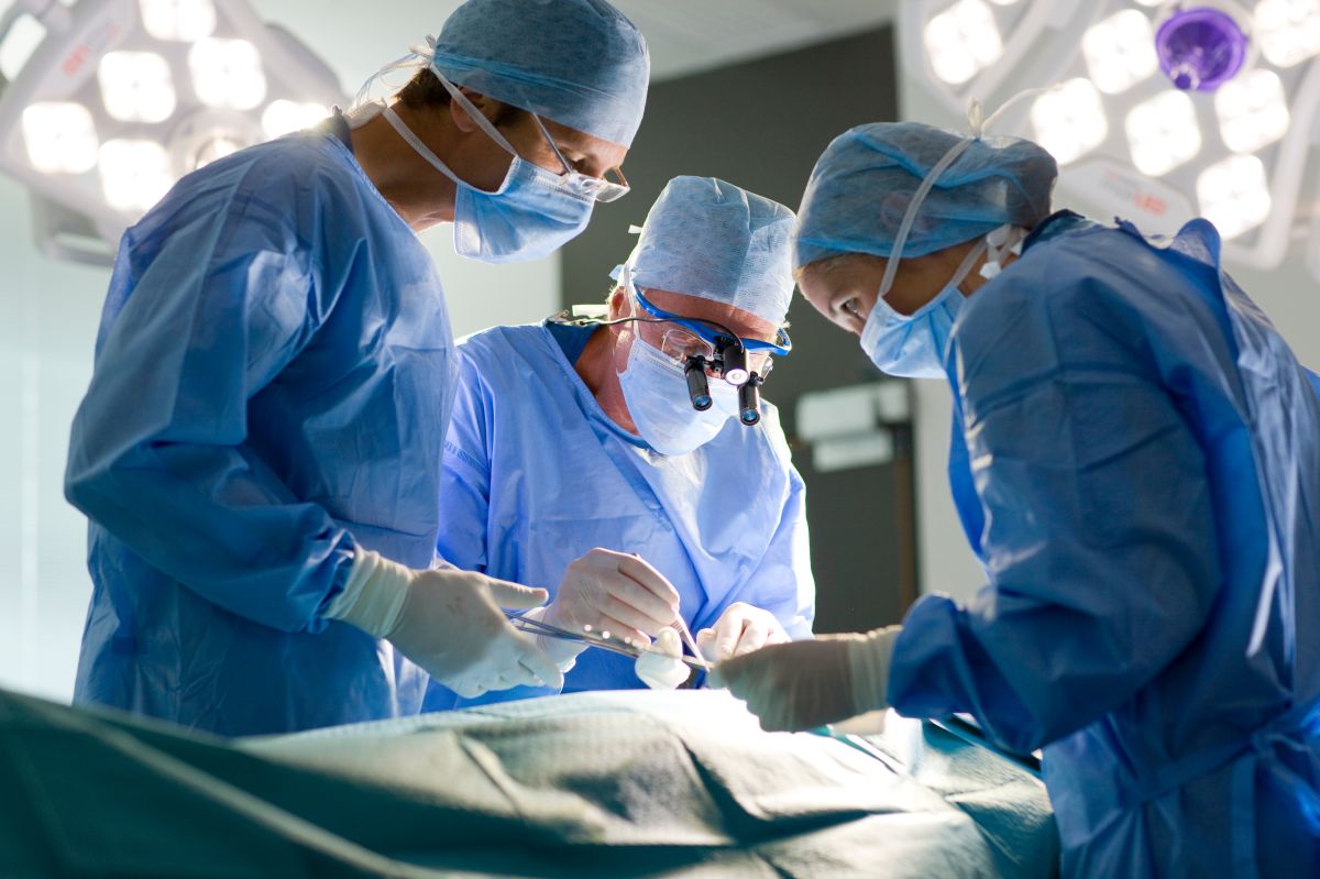 La circuncisión es una de las cirugías más comunes en el mundo: a uno de cada tres hombres le extirparon el prepucio.