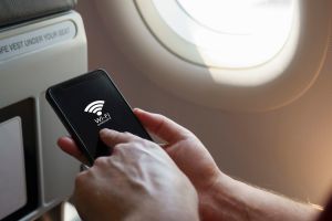 5 formas de obtener Wi-Fi gratis en vuelos