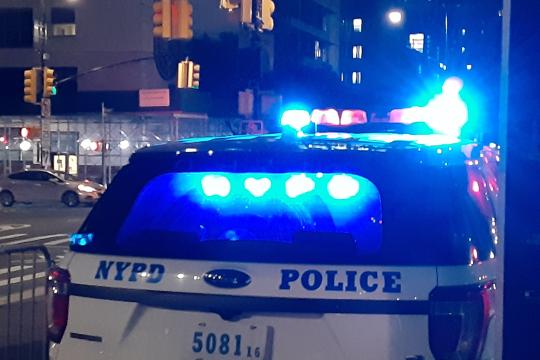 Dos conductores mueren al chocar de frente en Nueva York