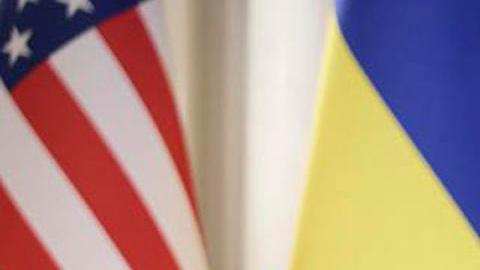 El presidente Biden realiza una visita sorpresa a Kiev y se reúne con Zelenski.