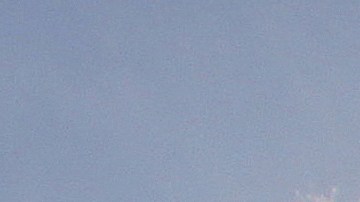 Los videos pretenden destacar nuevamente el tema de la legalización con vía a la ciudadanía.