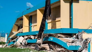 Efecto de sismo en escuela de Guánica, Puerto Rico