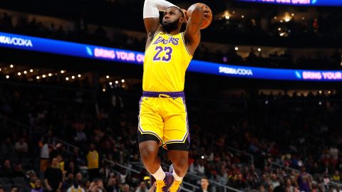 LeBron James sigue ampliando su leyenda en la NBA.